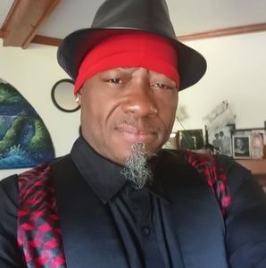 Meet your Posher, Atif